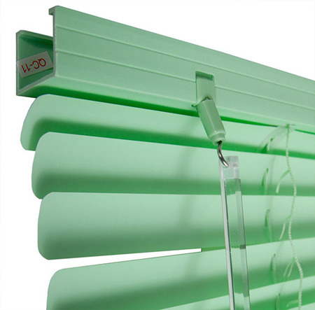 Горизонтальные жалюзи зеленые